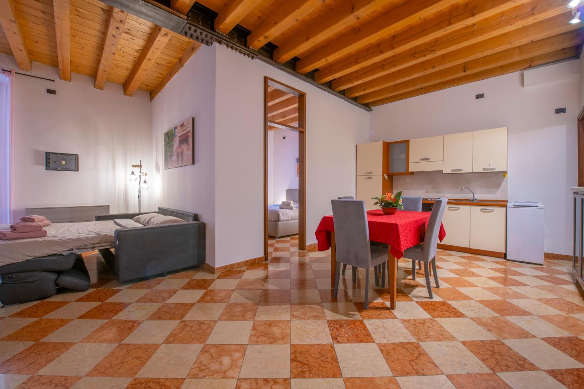 Arena Suite Mazzini Verona Esterno foto