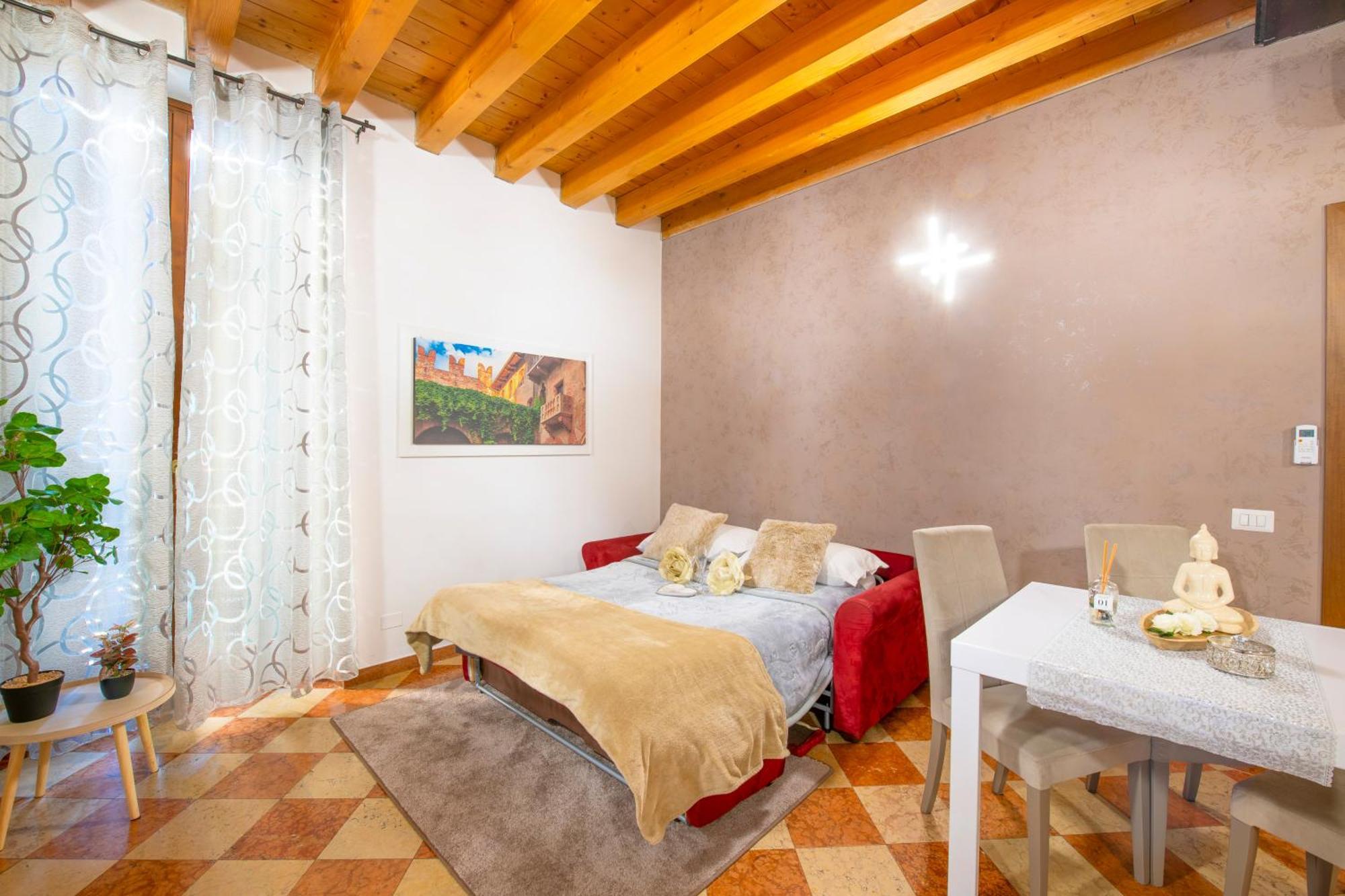Arena Suite Mazzini Verona Esterno foto